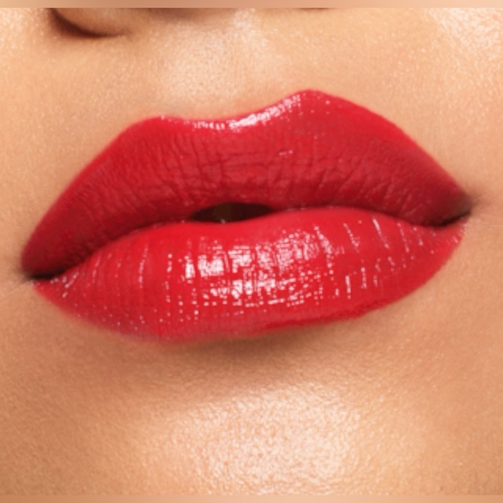 NWT Mary Kay ROCKSTAR RED Supreme Hydrating Lipstick Bright Bold Red Hint Pink